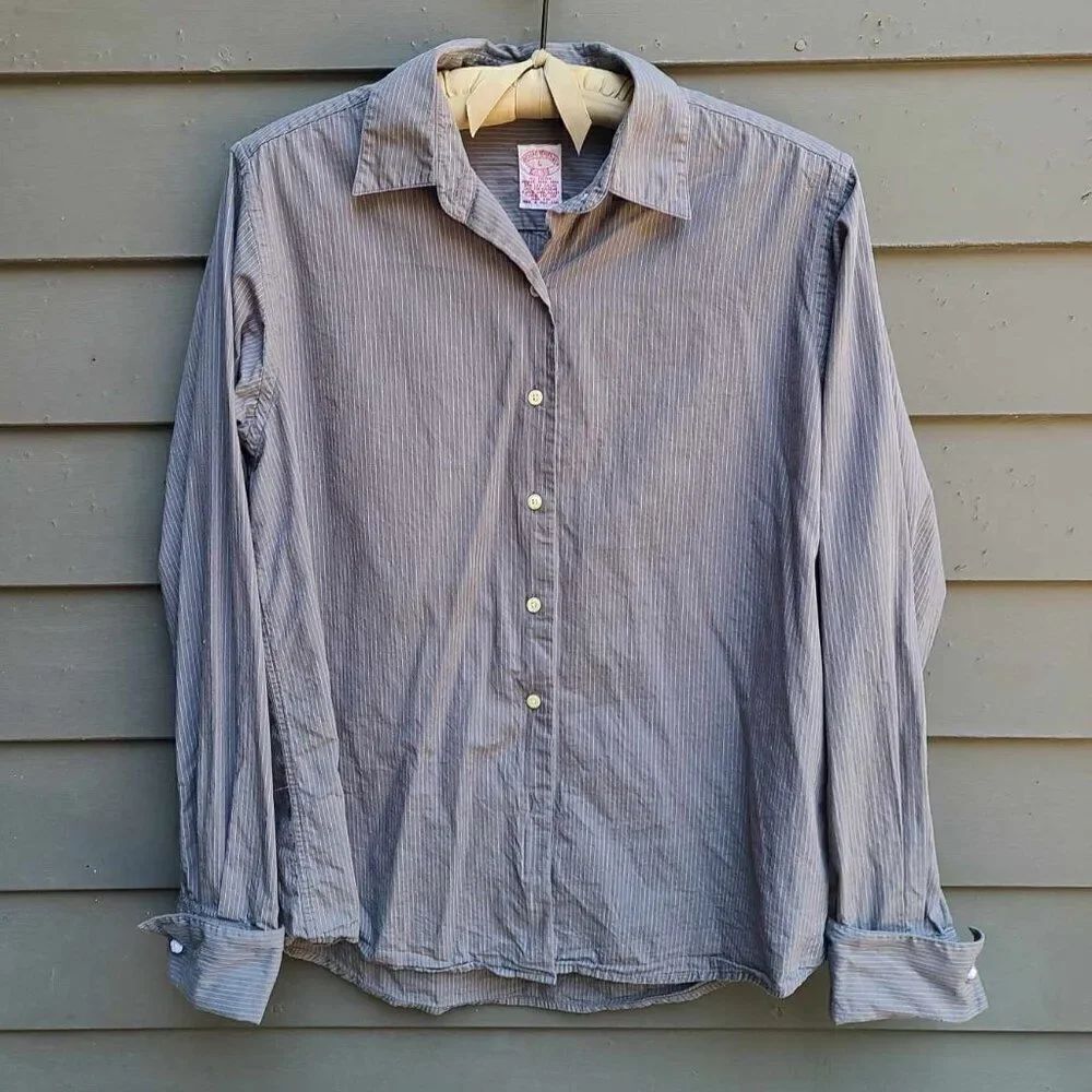 Brooks Brothers Gray Pinstripe Button Down Shirt with Cuffs size Large